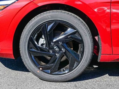 Certified 2026 Hyundai Elantra Sport image 11