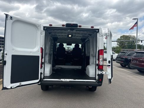 New 2025 RAM ProMaster 1500 w/ Convenience Group image 23
