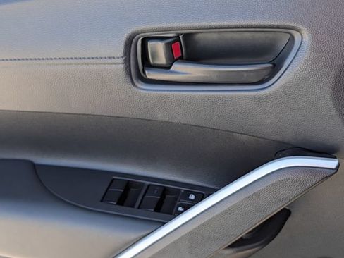 Certified 2024 Toyota Corolla Cross AWD Hybrid image 25