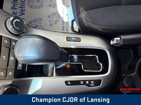 Used 2015 Chevrolet Cruze LT FWD image 23