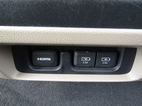 Used 2018 Honda Odyssey Touring image 19