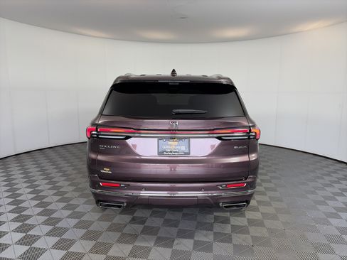 Used 2026 Buick Enclave Avenir w/ Super Cruise Package AWD/4WD image 10