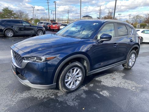 Used 2023 MAZDA CX-5 AWD 2.5 S w/ Preferred Package image 4