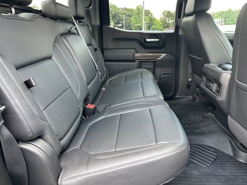 Used 2021 Chevrolet Silverado 1500 LT Trail Boss w/ Convenience Package II AWD/4WD image 16