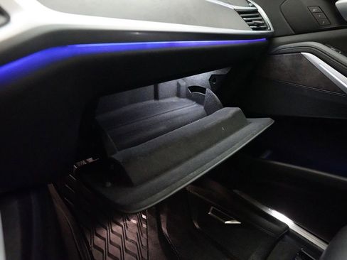 Used 2022 BMW X7 xDrive40i w/ Premium Package AWD/4WD image 30