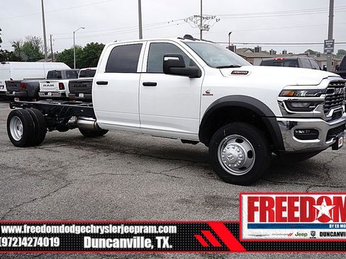 New 2026 RAM 4500 Tradesman AWD/4WD image 6