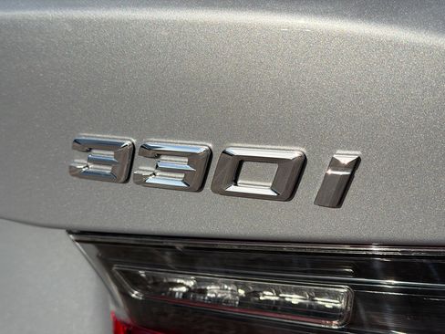 New 2026 BMW 330i xDrive Sedan w/ Convenience Package image 11