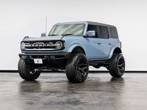Used 2023 Ford Bronco Outer Banks AWD/4WD image 7