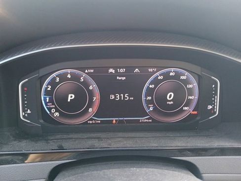 Used 2023 Volkswagen Arteon SEL Premium w/ Arteon MDO Package AWD/4WD image 29