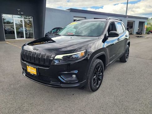 Used 2023 Jeep Cherokee Altitude Lux AWD/4WD image 1