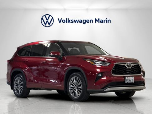 Used 2020 Toyota Highlander Platinum AWD/4WD image 7