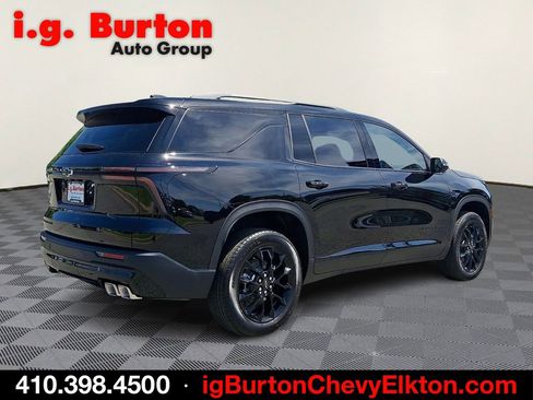 New 2026 Chevrolet Traverse LT w/ Midnight/Sport Edition AWD/4WD image 4