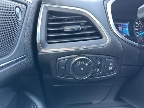 Certified 2020 Ford Edge Titanium image 20