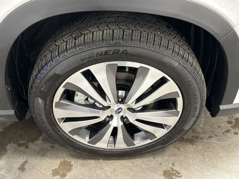 Certified 2022 Subaru Ascent Touring image 5