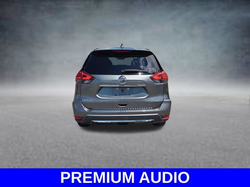 Used 2017 Nissan Rogue S FWD image 6