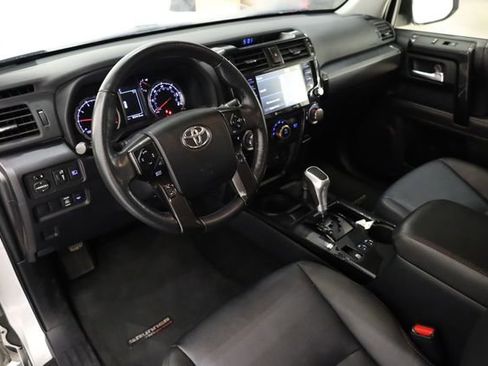Used 2024 Toyota 4Runner TRD Off-Road Premium image 12