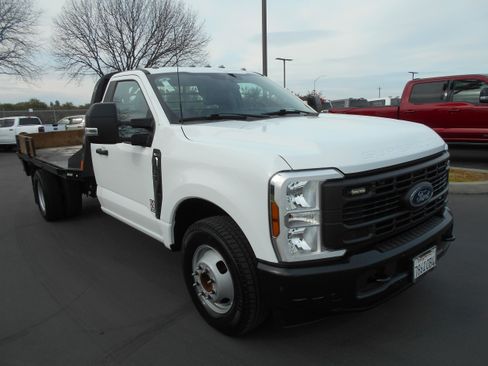 Used 2024 Ford F350 XL image 6