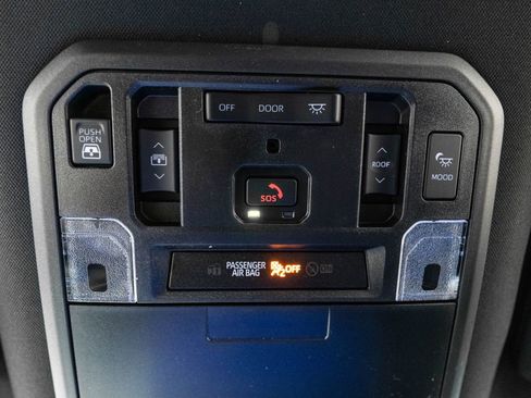 New 2026 Toyota Tundra Platinum AWD/4WD image 30