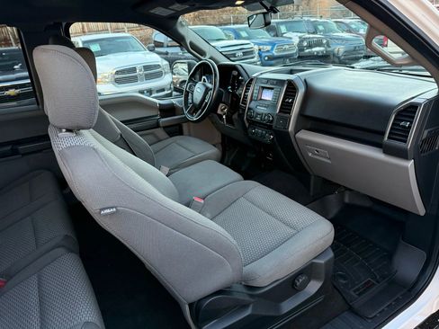 Used 2018 Ford F150 XLT w/ Equipment Group 301A Mid AWD/4WD image 32