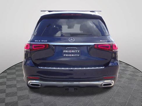 Used 2022 Mercedes-Benz GLS 450 4MATIC image 3