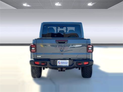 New 2026 Jeep Gladiator Rubicon image 9
