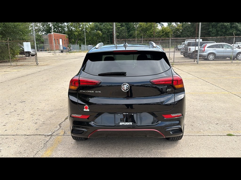 Used 2023 Buick Encore GX Select w/ Sport Touring Package FWD image 27