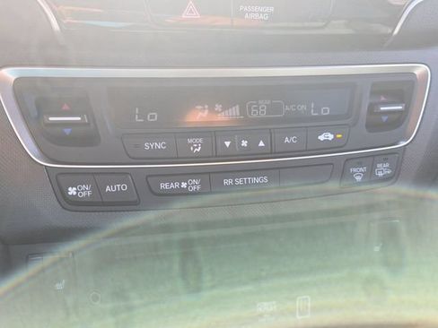 Used 2023 Honda Passport TrailSport image 18