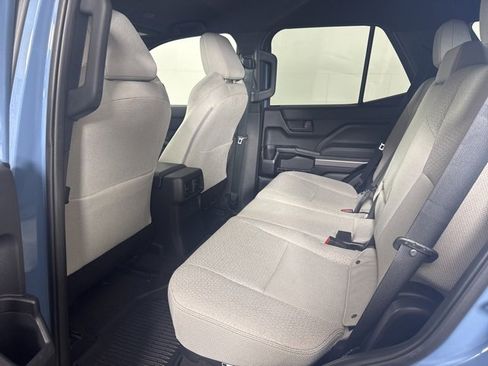 Used 2025 Toyota 4Runner SR5 image 12