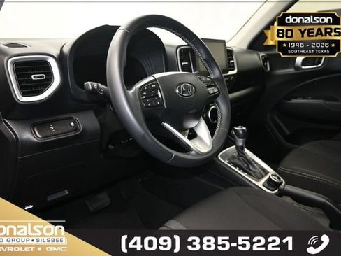 Used 2023 Hyundai Venue SEL w/ Cargo Package FWD image 8
