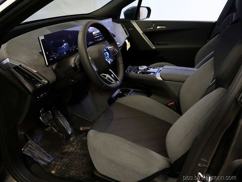 New 2026 BMW iX xDrive60 image 12