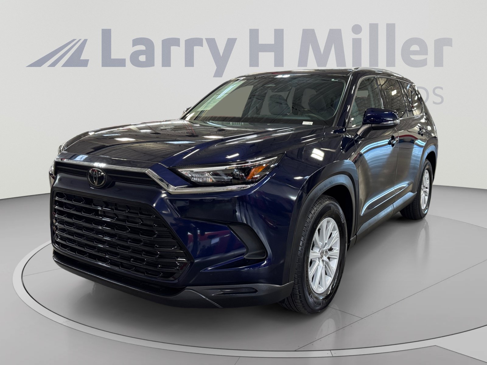 Certified 2025 Toyota Grand Highlander FWD image 1