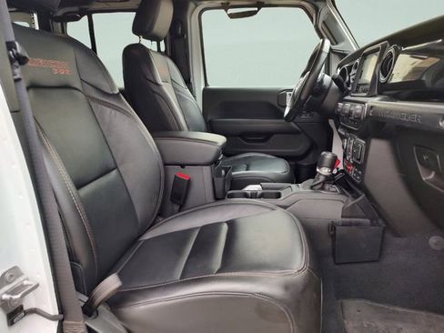 Certified 2022 Jeep Wrangler Unlimited Rubicon w/ Xtreme Recon 35" Tire Package image 30