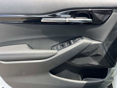 New 2026 Kia Seltos EX FWD image 22