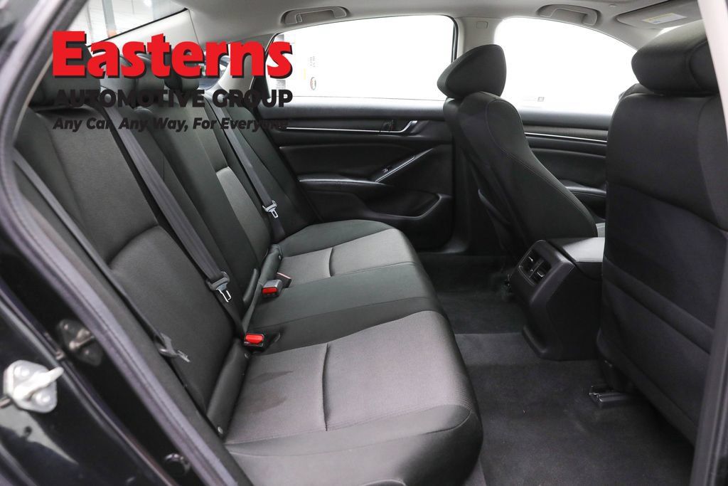 Used 2019 Honda Accord EX image 22