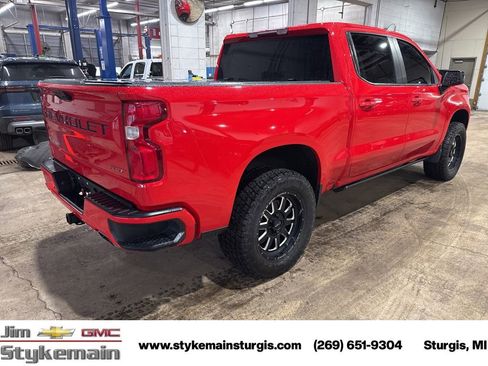 Used 2022 Chevrolet Silverado 1500 RST image 6