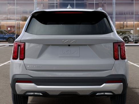 New 2026 Kia Sorento S w/ S Panoramic Sunroof Package FWD image 13