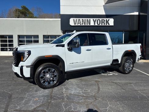 New 2026 GMC Sierra 2500 Denali Ultimate image 56