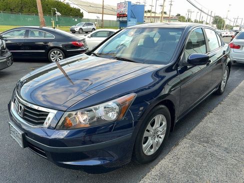 Used 2009 Honda Accord LX-P image 5