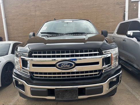 Used 2020 Ford F150 XLT w/ Equipment Group 302A Luxury RWD image 2