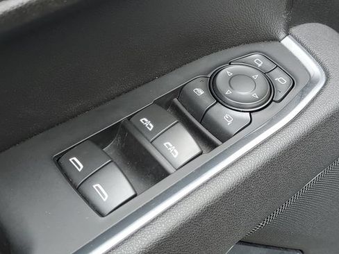 Used 2025 GMC Sierra 1500 SLT AWD/4WD image 22
