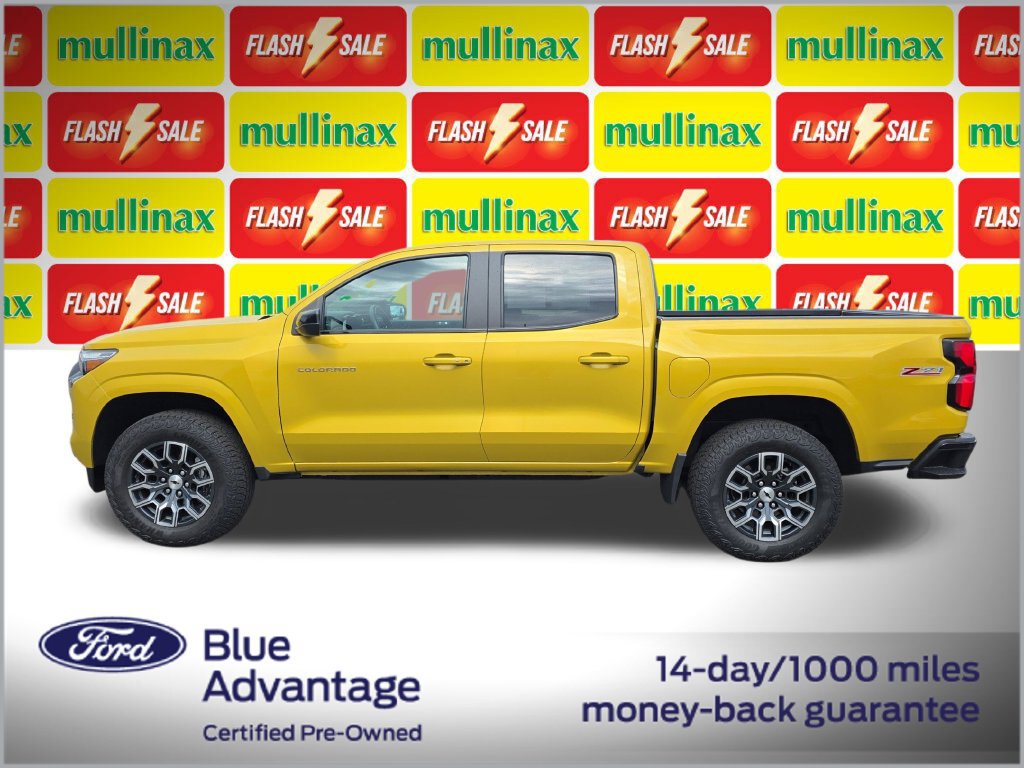 Used 2023 Chevrolet Colorado Z71 w/ Z71 Convenience Package 2 AWD/4WD image 12