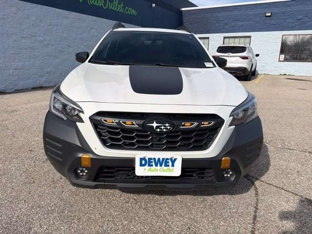Used 2022 Subaru Outback Wilderness w/ Wilderness Package AWD/4WD image 8