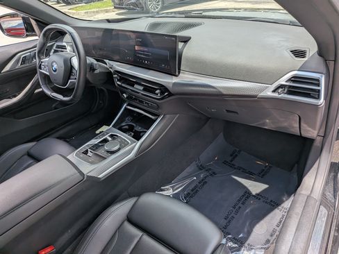 Used 2025 BMW 430i Convertible w/ Premium Package RWD image 15
