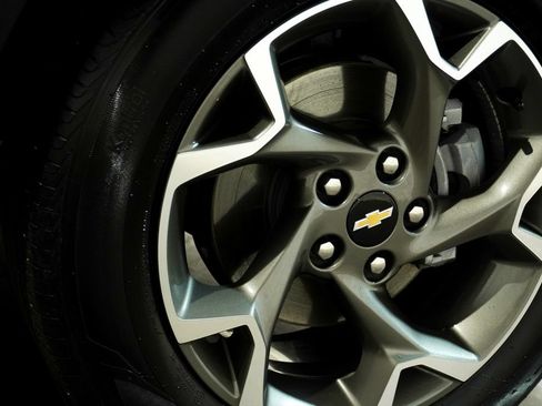 Used 2025 Chevrolet Trax LT w/ Driver Confidence Package FWD image 10