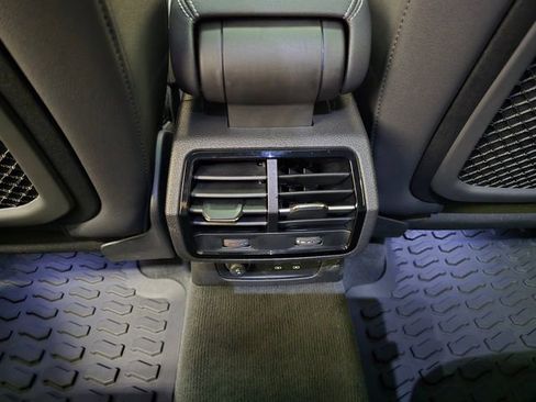 Certified 2025 Audi Q3 2.0T Premium w/ Convenience Package image 35