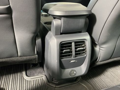 Used 2023 Ford Mustang Mach-E Select image 27