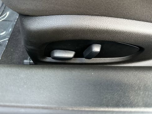 Used 2021 Chevrolet Camaro LS image 12