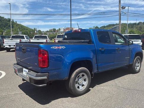 Used 2022 Chevrolet Colorado W/T w/ WT Convenience Package AWD/4WD image 7