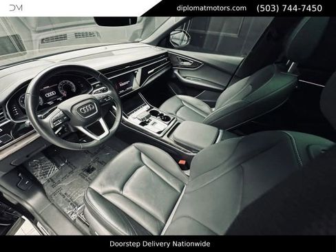 Used 2021 Audi Q8 Prestige AWD/4WD image 16