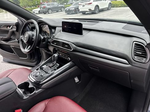 Certified 2023 MAZDA CX-9 Carbon Edition AWD/4WD image 32